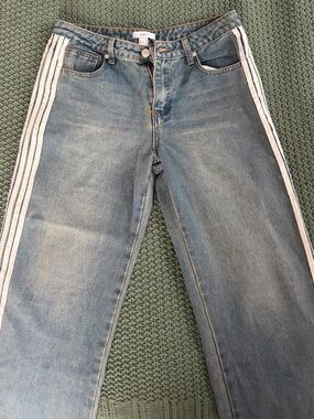 Forever 21 Light Blue Denim Jeans with White Side Stripes
